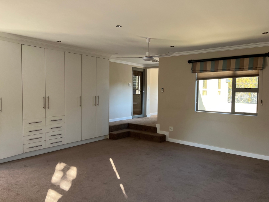 4 Bedroom Property for Sale in Illovo Gauteng