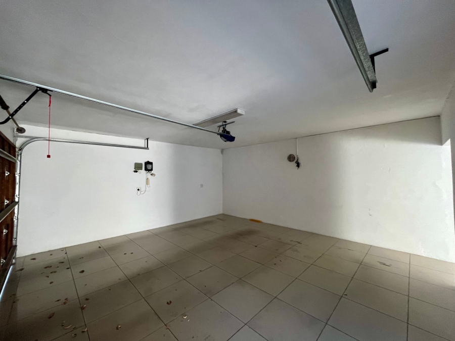 4 Bedroom Property for Sale in Illovo Gauteng