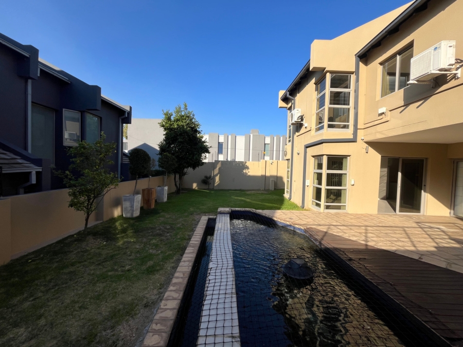 4 Bedroom Property for Sale in Illovo Gauteng