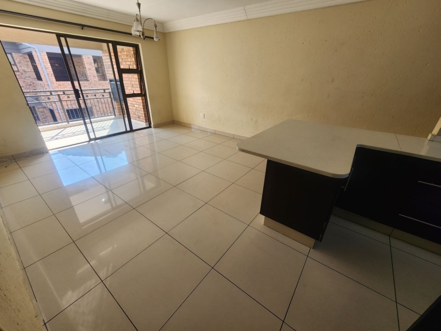 2 Bedroom Property for Sale in Ravenswood Gauteng