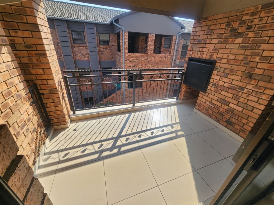 2 Bedroom Property for Sale in Ravenswood Gauteng