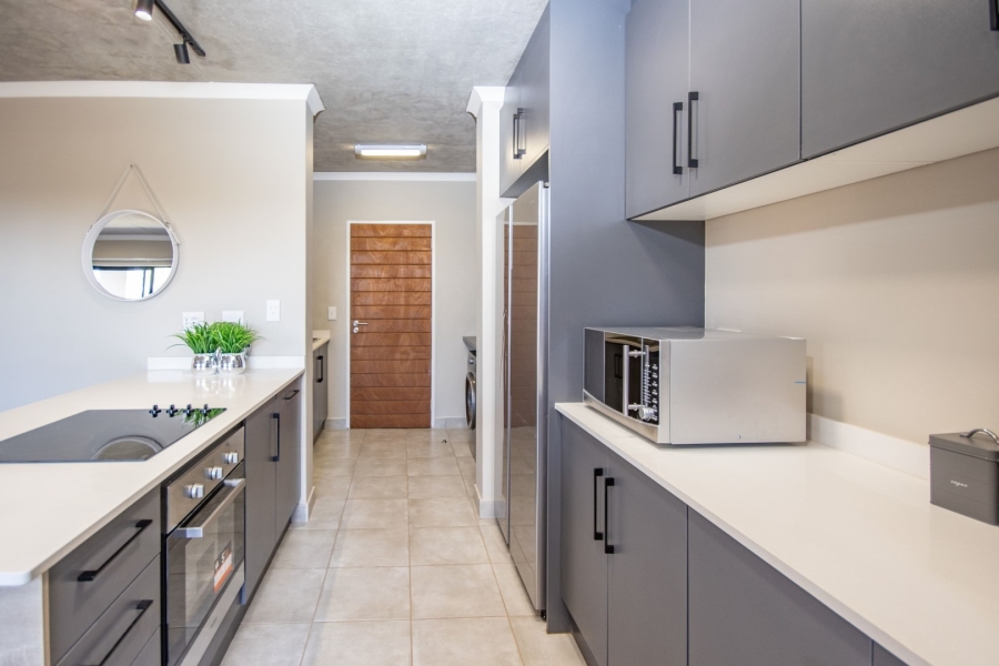 3 Bedroom Property for Sale in Sinoville Gauteng