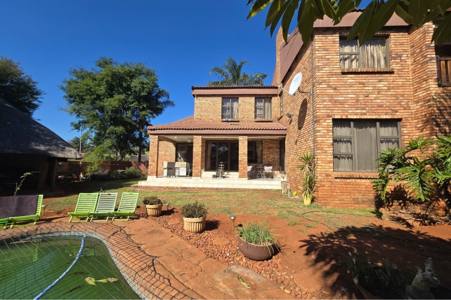 4 Bedroom Property for Sale in Montana Park Gauteng