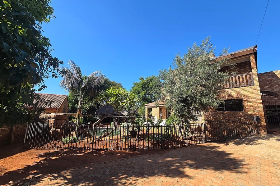 4 Bedroom Property for Sale in Montana Park Gauteng