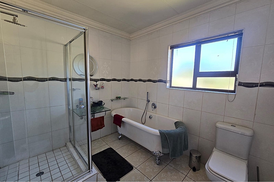 4 Bedroom Property for Sale in Montana Park Gauteng