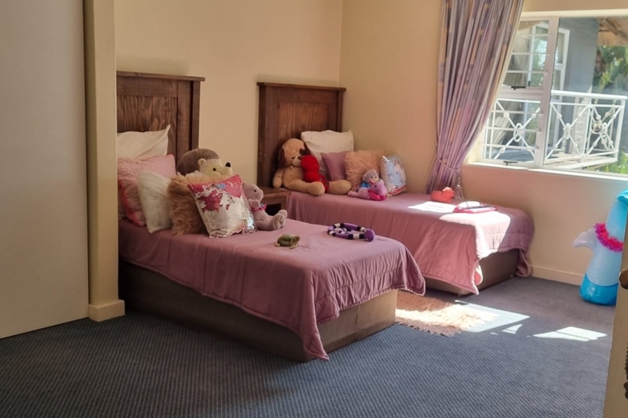 7 Bedroom Property for Sale in Linksfield Gauteng