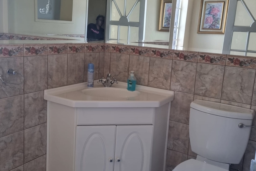 7 Bedroom Property for Sale in Linksfield Gauteng