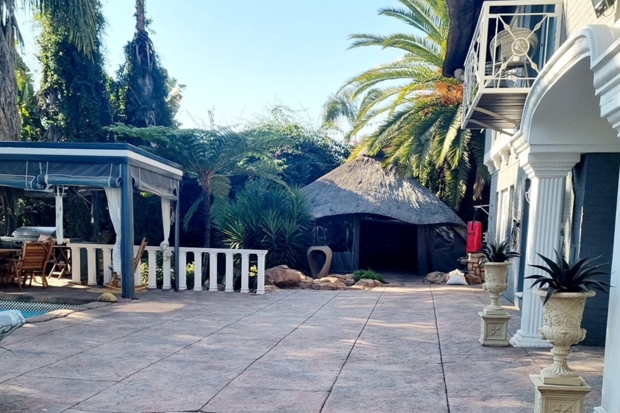 7 Bedroom Property for Sale in Linksfield Gauteng