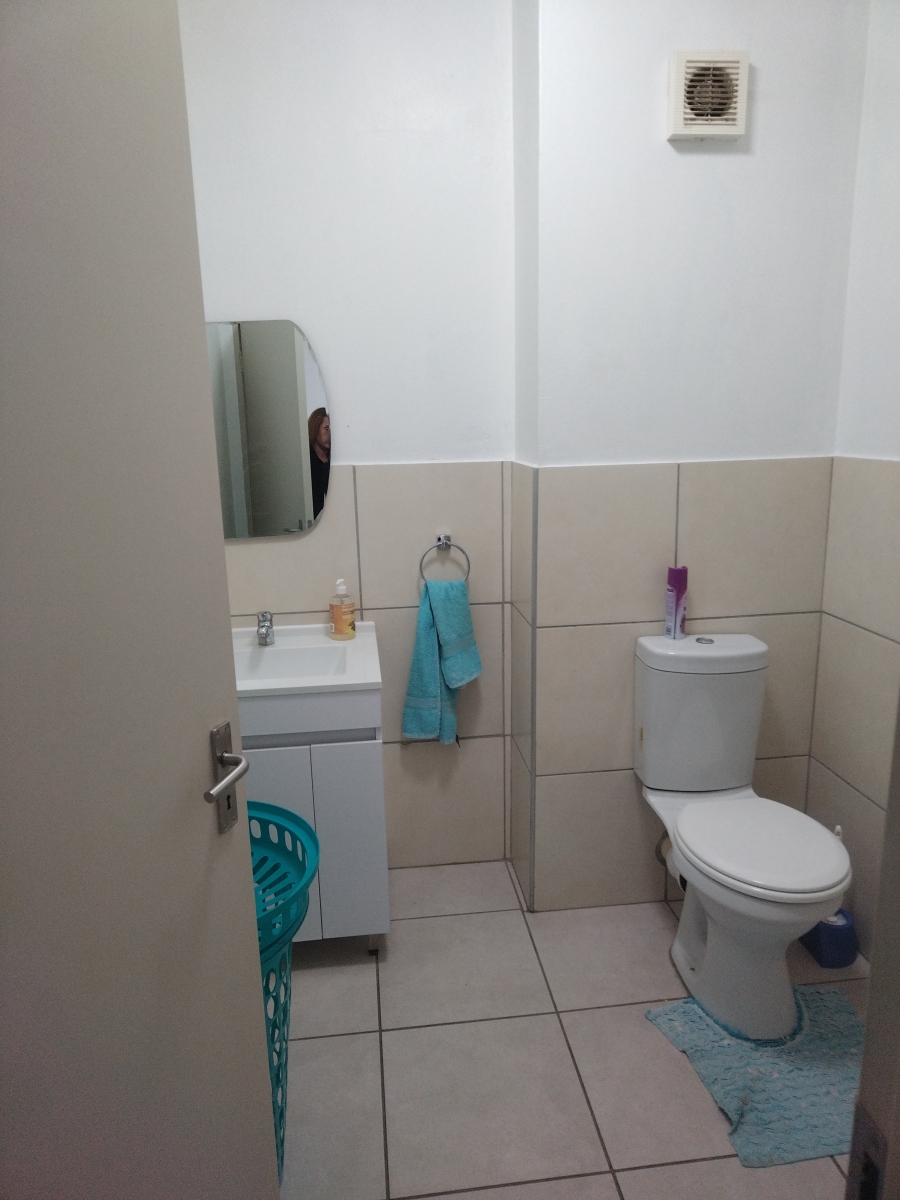 2 Bedroom Property for Sale in Brentwood Gauteng