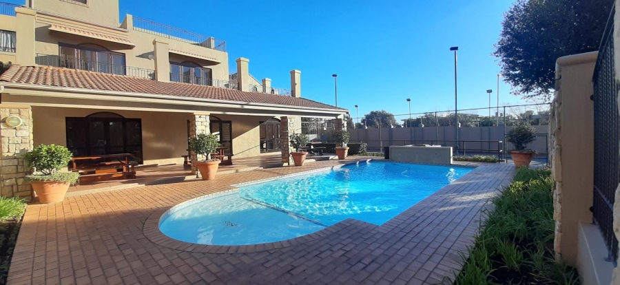 To Let 2 Bedroom Property for Rent in Lonehill Gauteng
