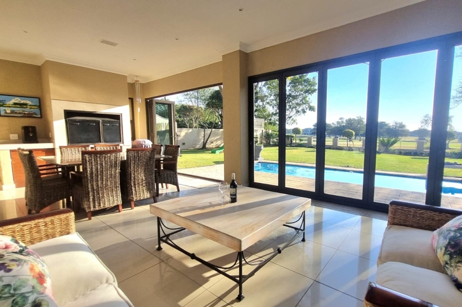 5 Bedroom Property for Sale in Roodeplaat Gauteng