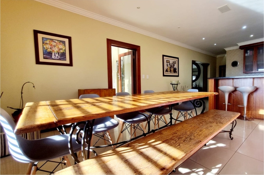 5 Bedroom Property for Sale in Roodeplaat Gauteng
