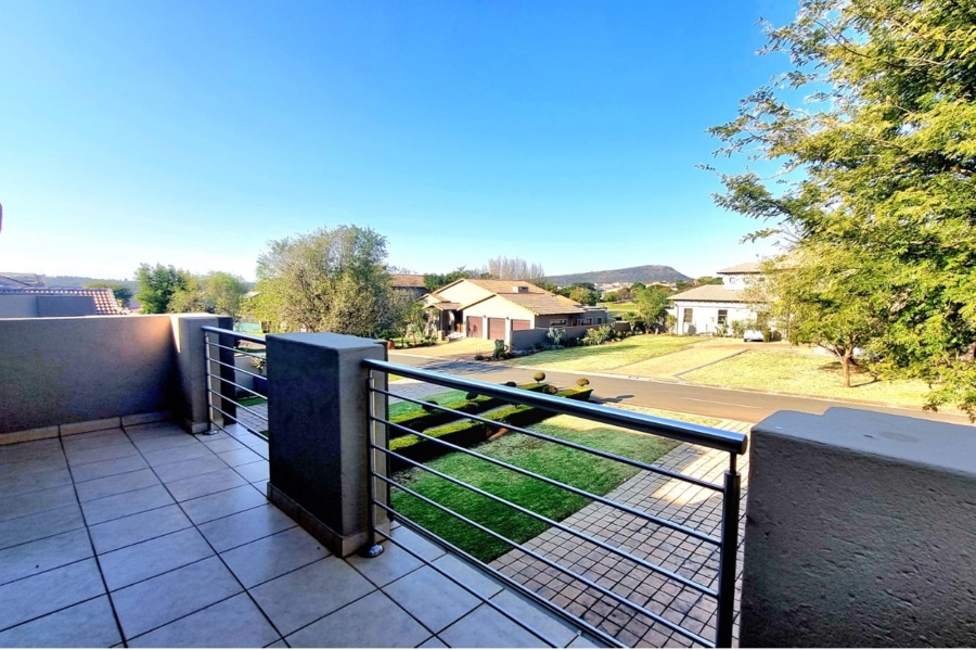 5 Bedroom Property for Sale in Roodeplaat Gauteng