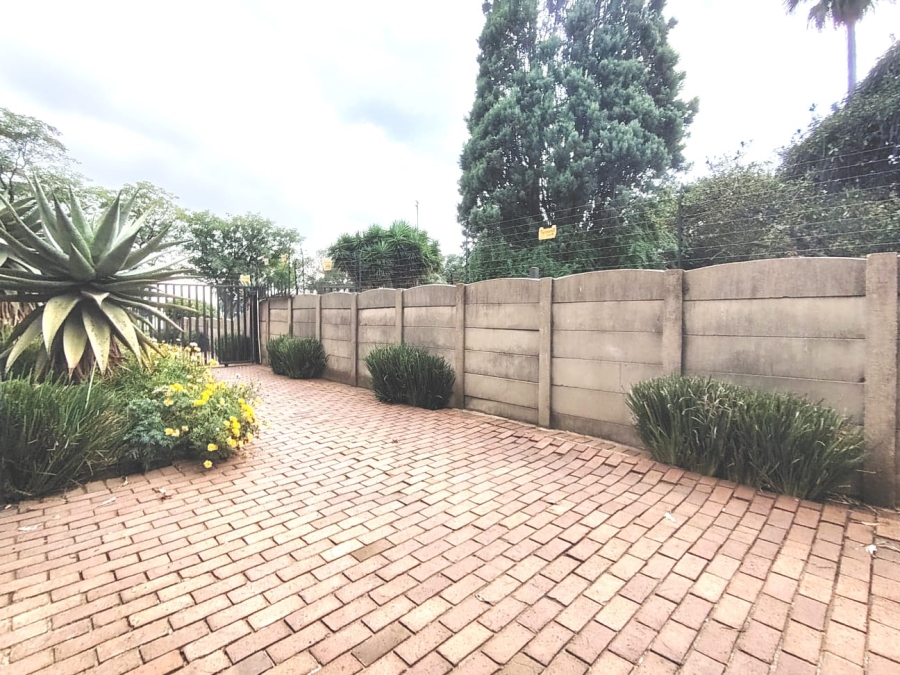 4 Bedroom Property for Sale in Randhart Gauteng