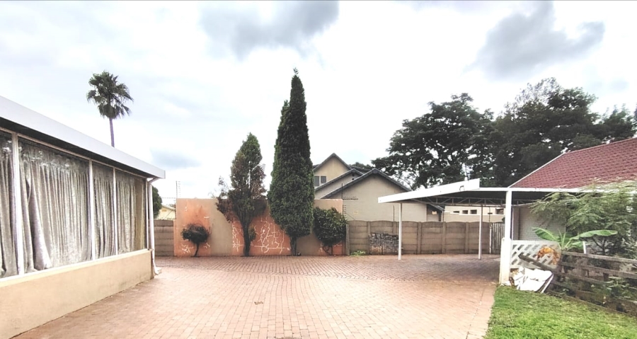 4 Bedroom Property for Sale in Randhart Gauteng