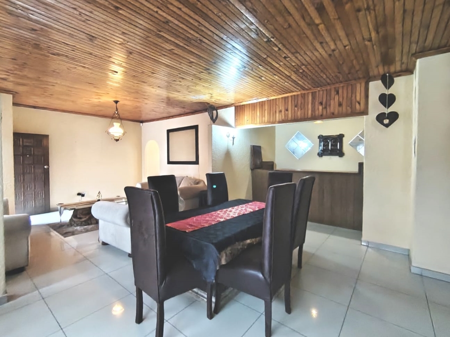 4 Bedroom Property for Sale in Randhart Gauteng