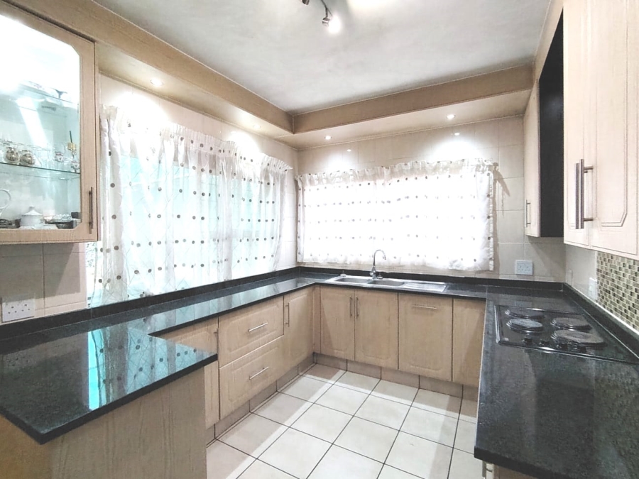 4 Bedroom Property for Sale in Randhart Gauteng