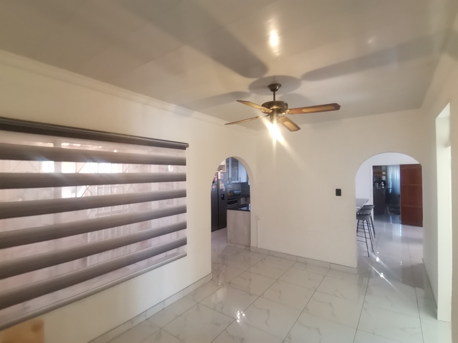 6 Bedroom Property for Sale in Mayfield Park Gauteng