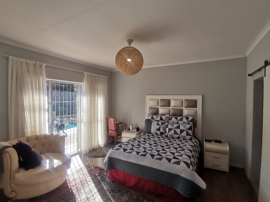 6 Bedroom Property for Sale in Mayfield Park Gauteng