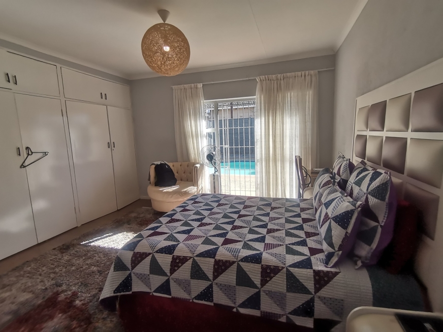 6 Bedroom Property for Sale in Mayfield Park Gauteng