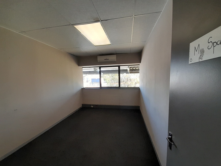 To Let commercial Property for Rent in Randjespark Gauteng