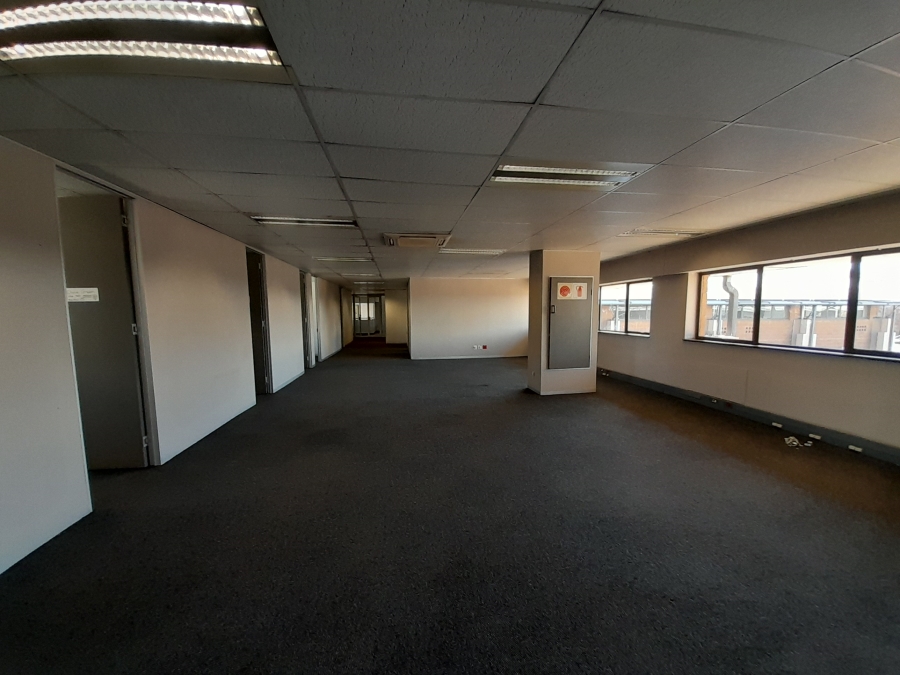 To Let commercial Property for Rent in Randjespark Gauteng