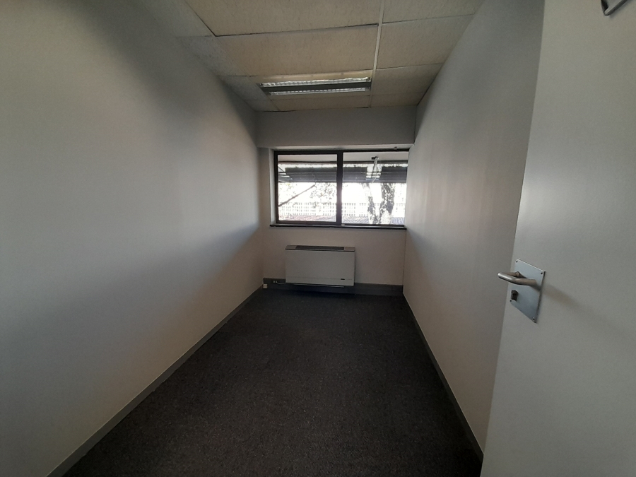 To Let commercial Property for Rent in Randjespark Gauteng