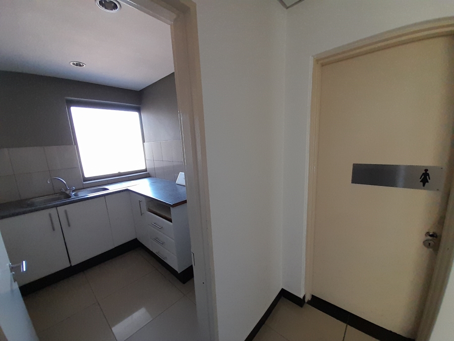 To Let commercial Property for Rent in Randjespark Gauteng
