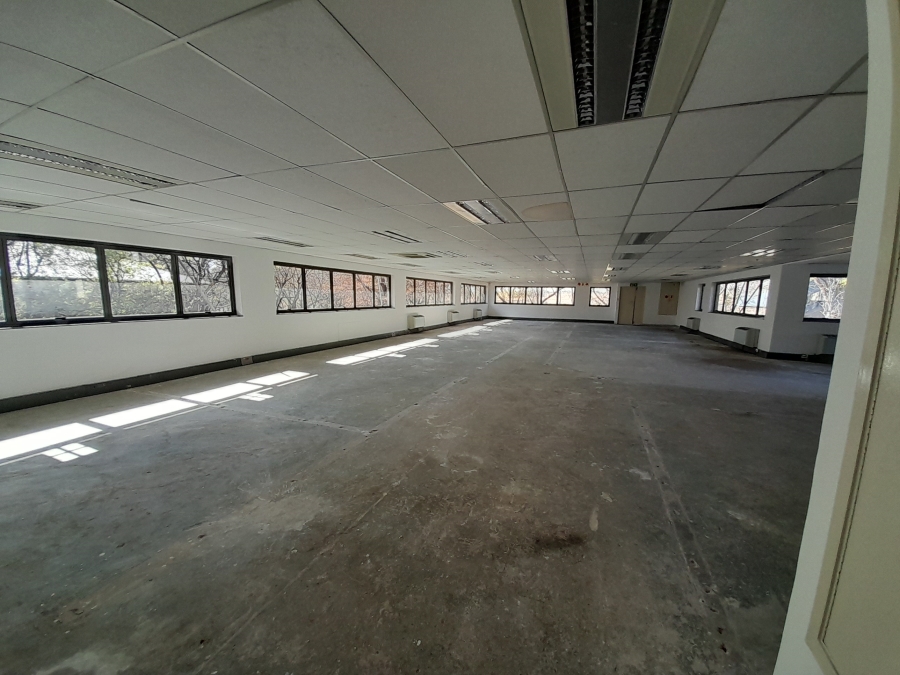 To Let commercial Property for Rent in Randjespark Gauteng