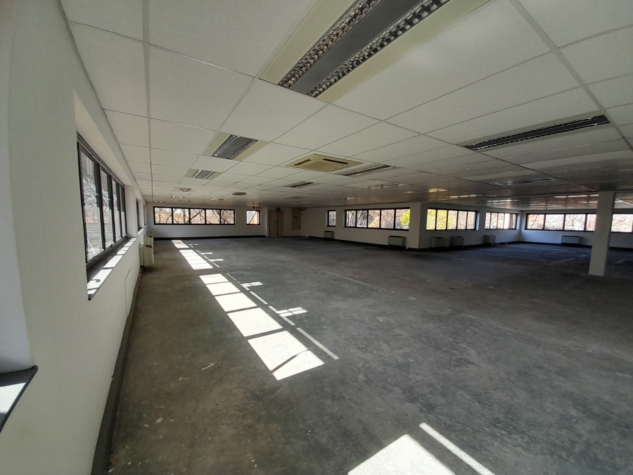 To Let commercial Property for Rent in Randjespark Gauteng