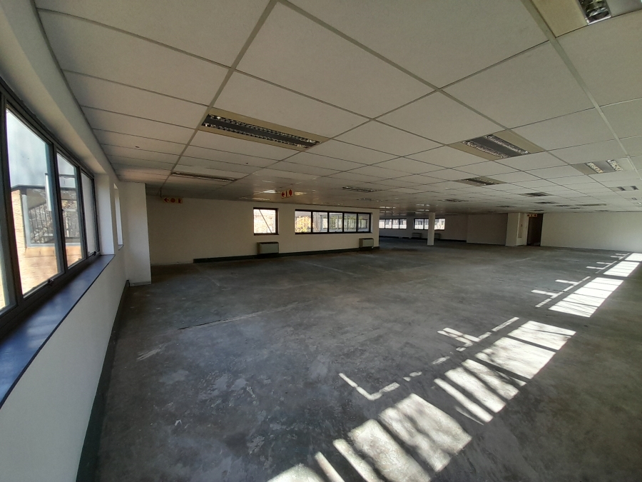 To Let commercial Property for Rent in Randjespark Gauteng