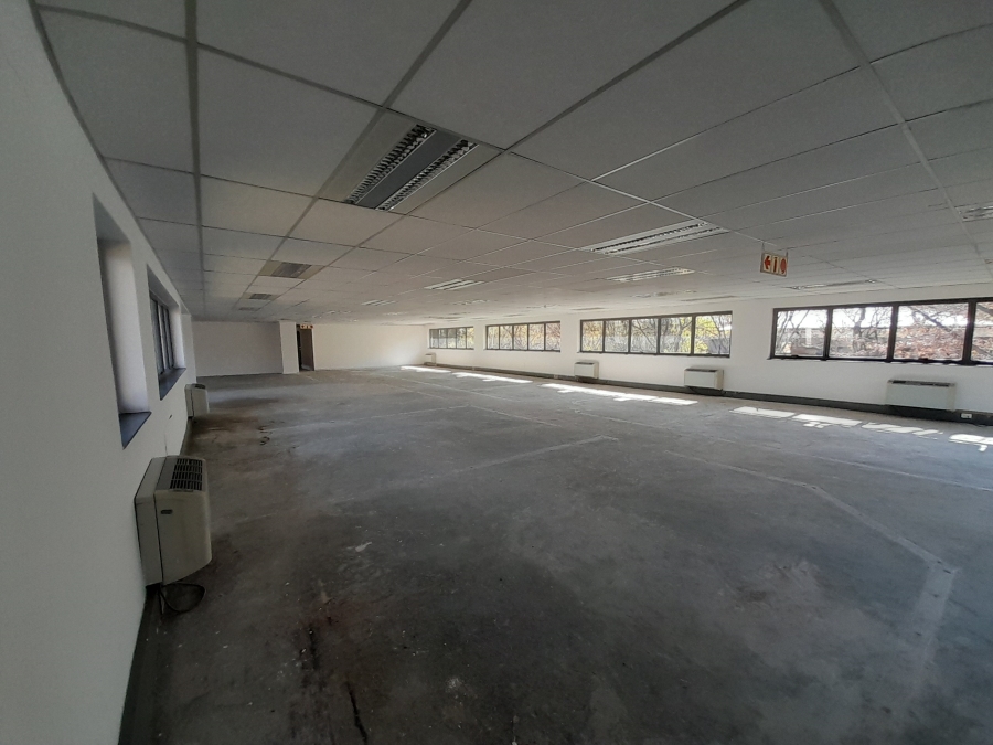 To Let commercial Property for Rent in Randjespark Gauteng