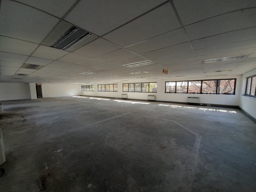 To Let commercial Property for Rent in Randjespark Gauteng