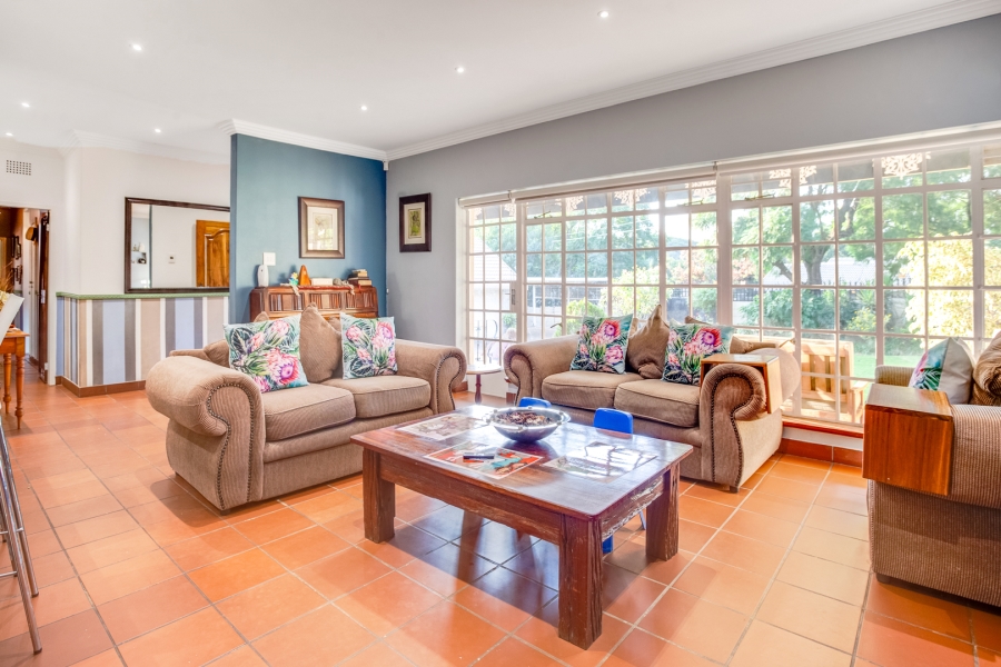 4 Bedroom Property for Sale in Cresta Gauteng