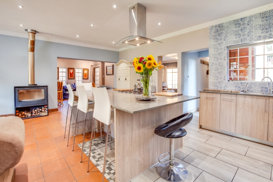 4 Bedroom Property for Sale in Cresta Gauteng