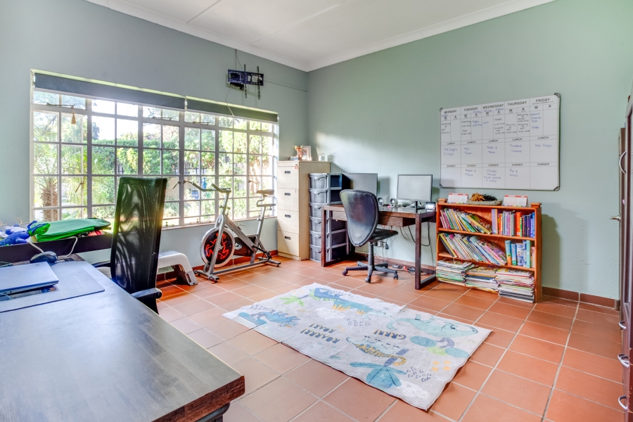 4 Bedroom Property for Sale in Cresta Gauteng