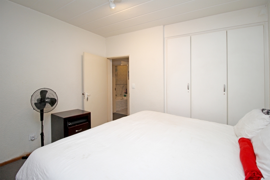 2 Bedroom Property for Sale in Sundowner Gauteng