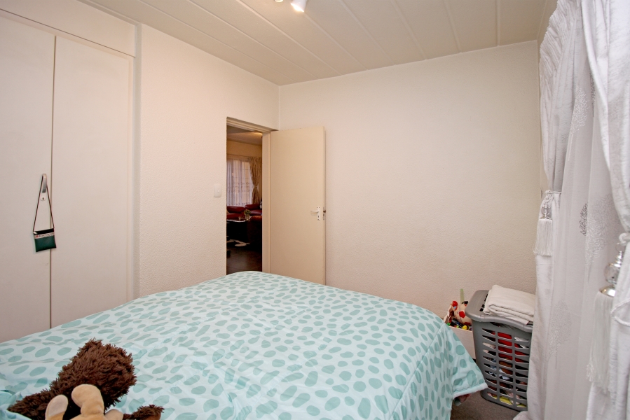 2 Bedroom Property for Sale in Sundowner Gauteng