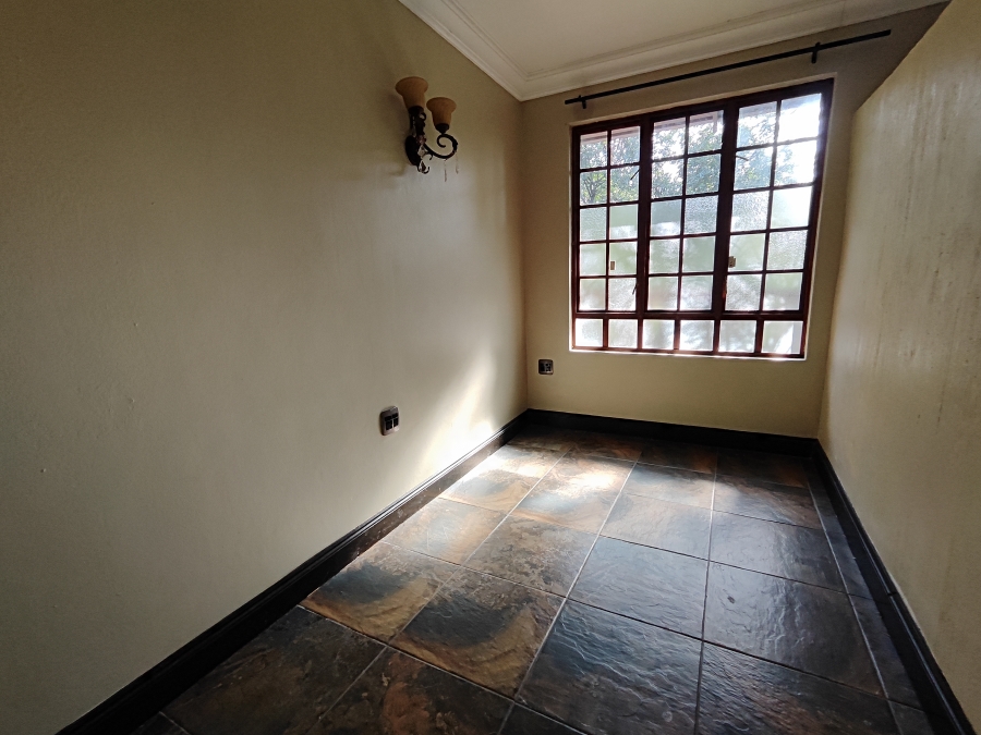 To Let 1 Bedroom Property for Rent in Meyerspark Gauteng