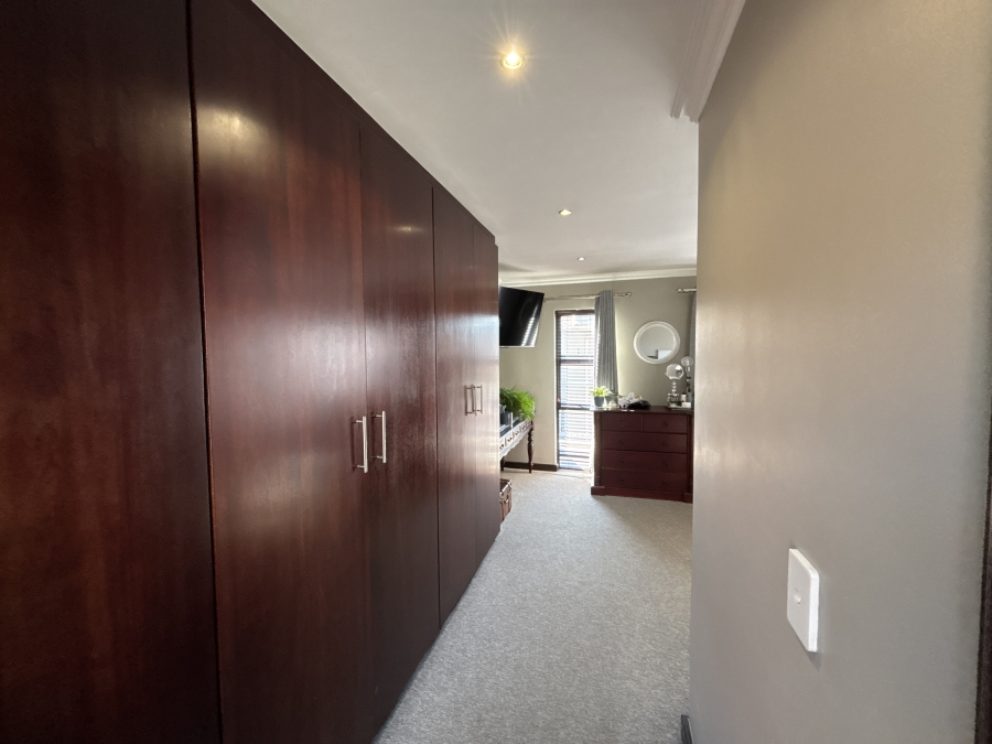 2 Bedroom Property for Sale in Ebotse Golf Estate Gauteng