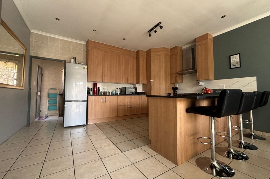 3 Bedroom Property for Sale in Thatchfield Estate Gauteng