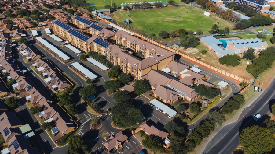 1 Bedroom Property for Sale in Eldoraigne Gauteng