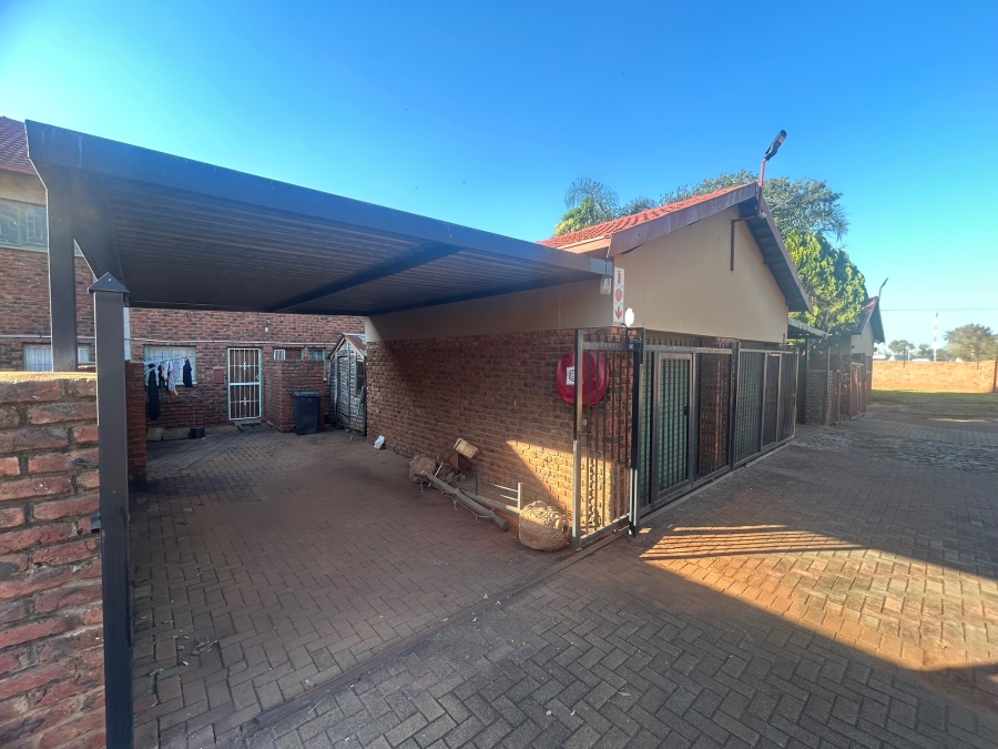 3 Bedroom Property for Sale in The Orchards Gauteng