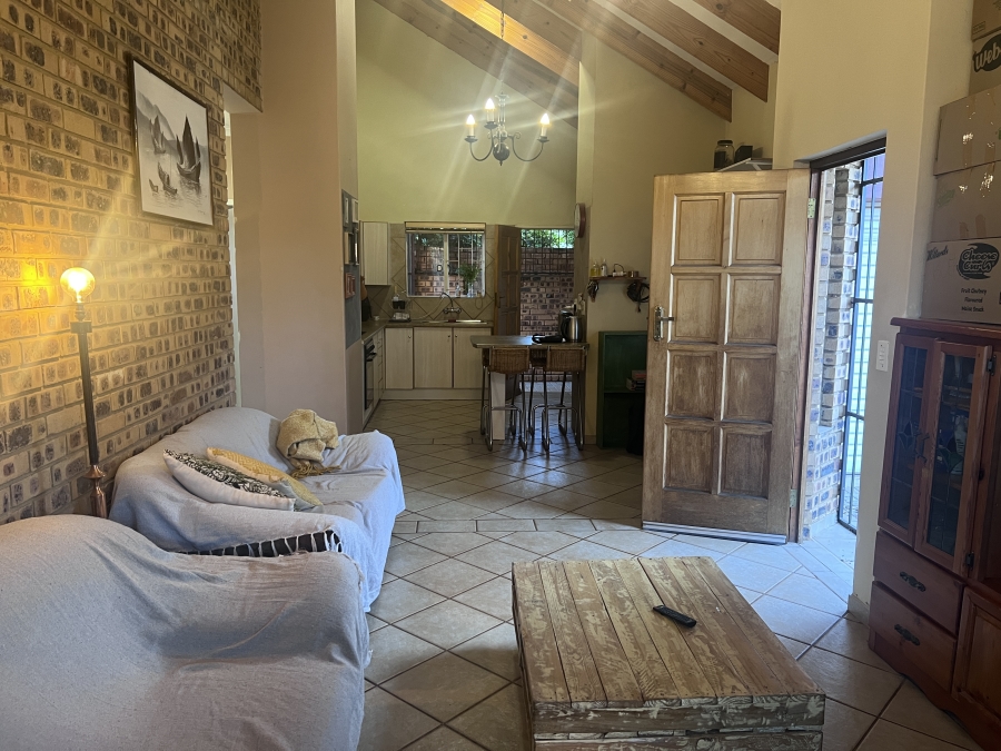 2 Bedroom Property for Sale in Faerie Glen Gauteng