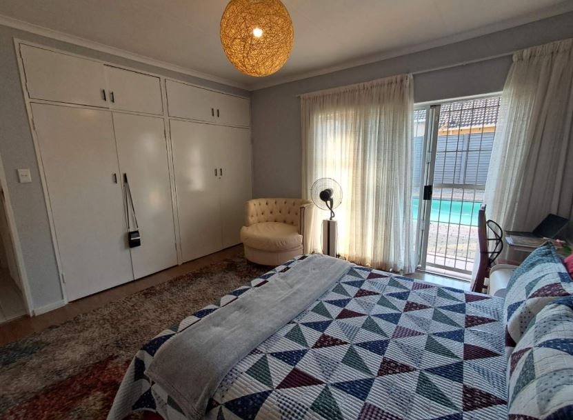 6 Bedroom Property for Sale in Mayfield Park Gauteng