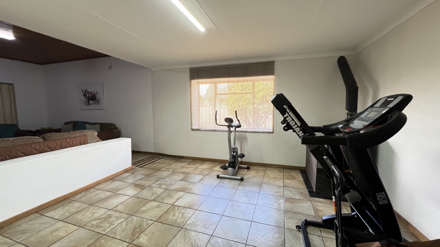 3 Bedroom Property for Sale in Tarlton Gauteng