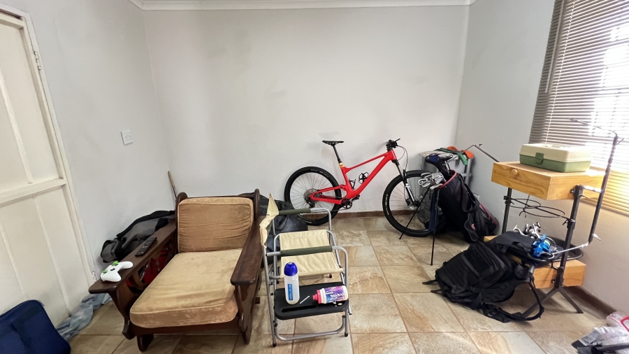 3 Bedroom Property for Sale in Tarlton Gauteng
