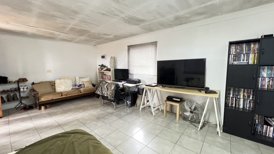 3 Bedroom Property for Sale in Tarlton Gauteng