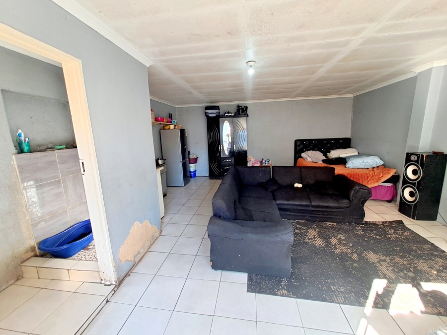 8 Bedroom Property for Sale in Yeoville Gauteng