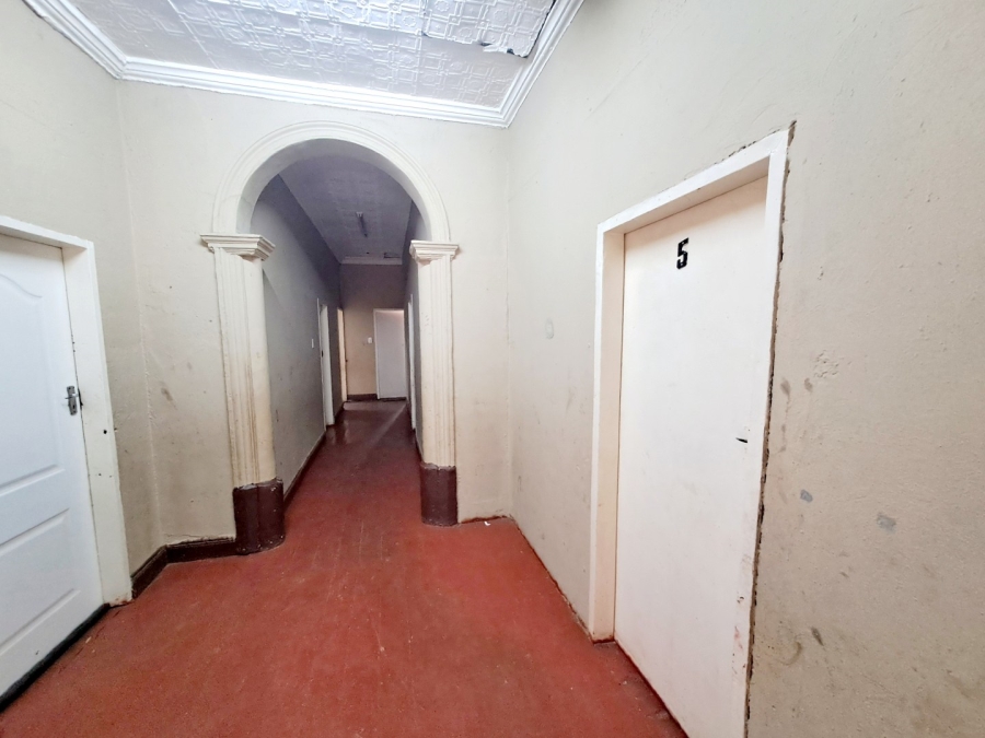 8 Bedroom Property for Sale in Yeoville Gauteng
